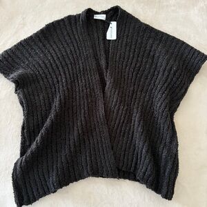 NEW Pokoloko Mohair Ribbed Short Ruana Cloak
Charcoal Fair Trade Eco Conscious